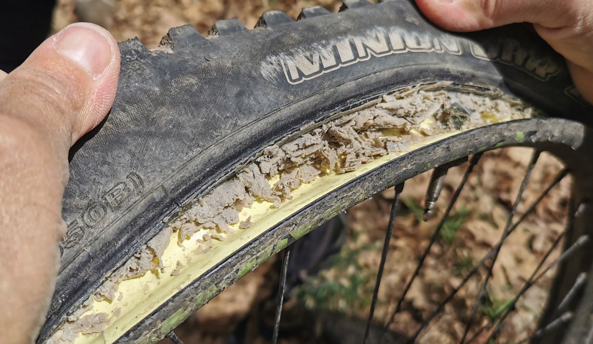 2 maneras extremas de reparar un tubeless 0 bis