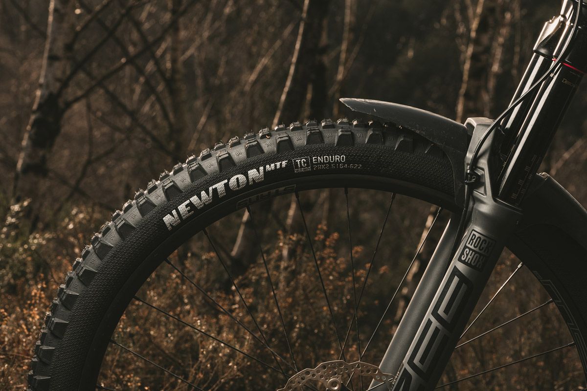 Nuevos neumáticos Goodyear Newton MTF y MTR detalle 4