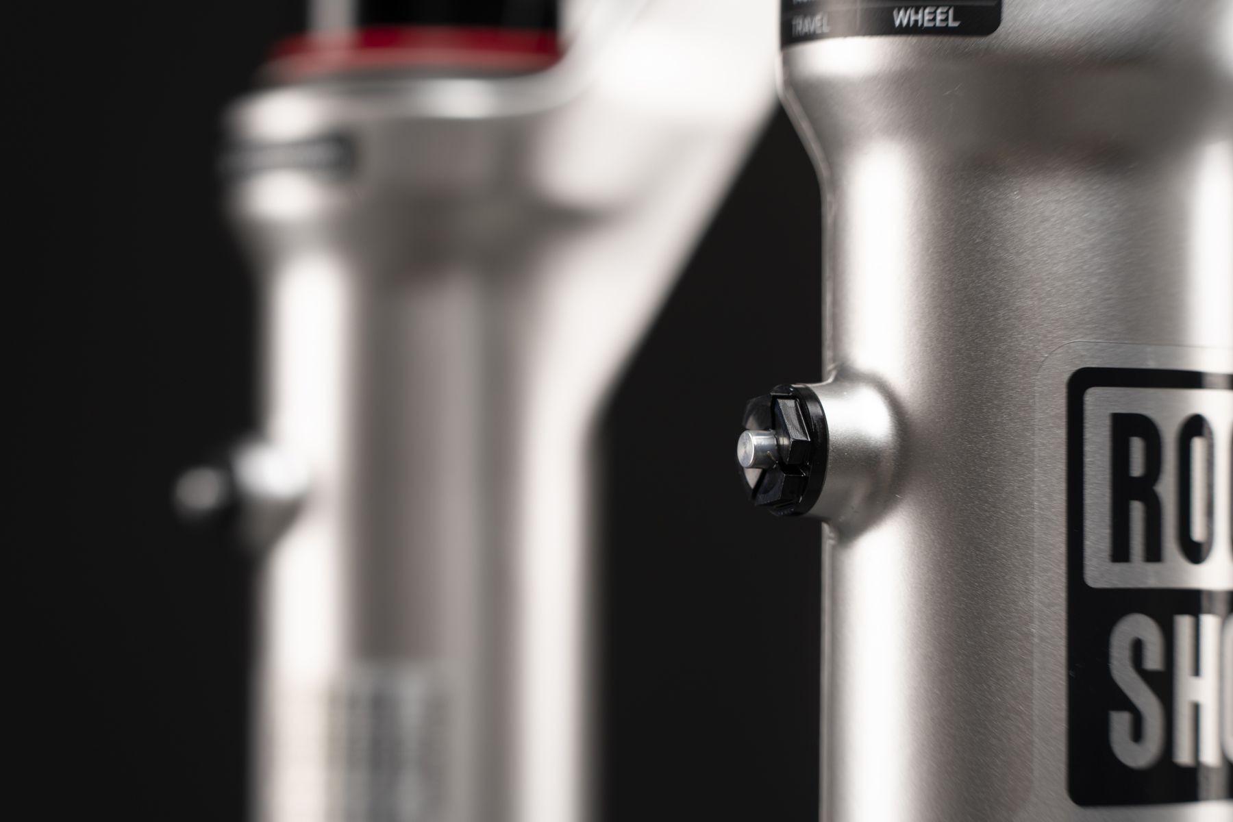 Purgadores traseros, una de las novedades estrella de las nuevas RockShox de largo y medio recorrido
