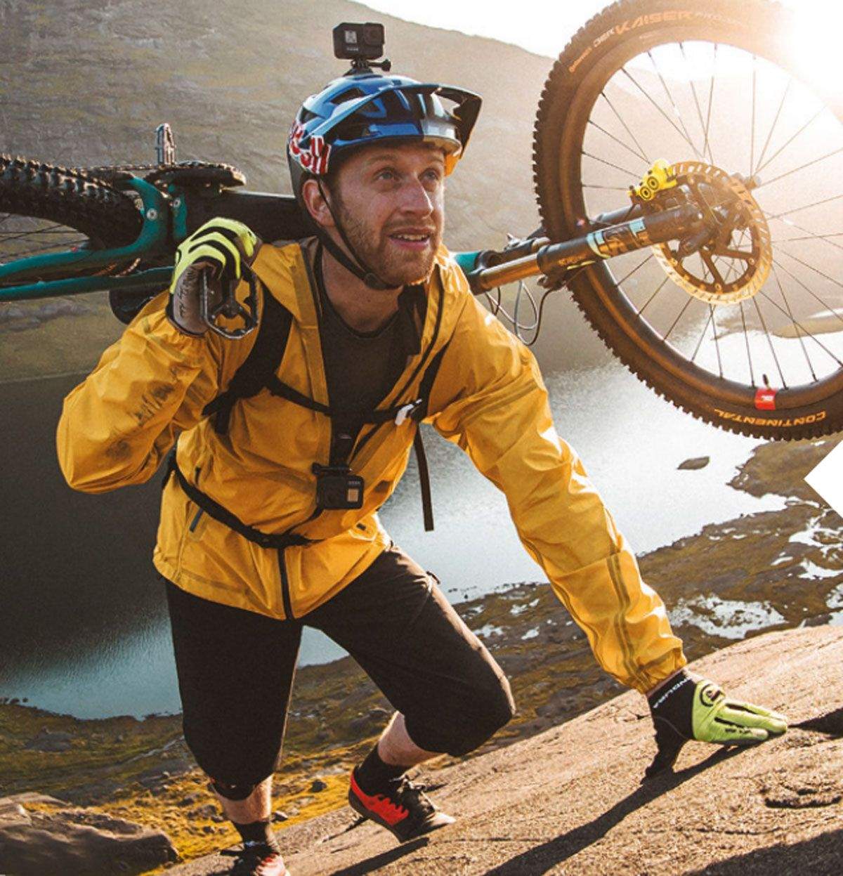 Danny MacAskill con su Endura MT500 