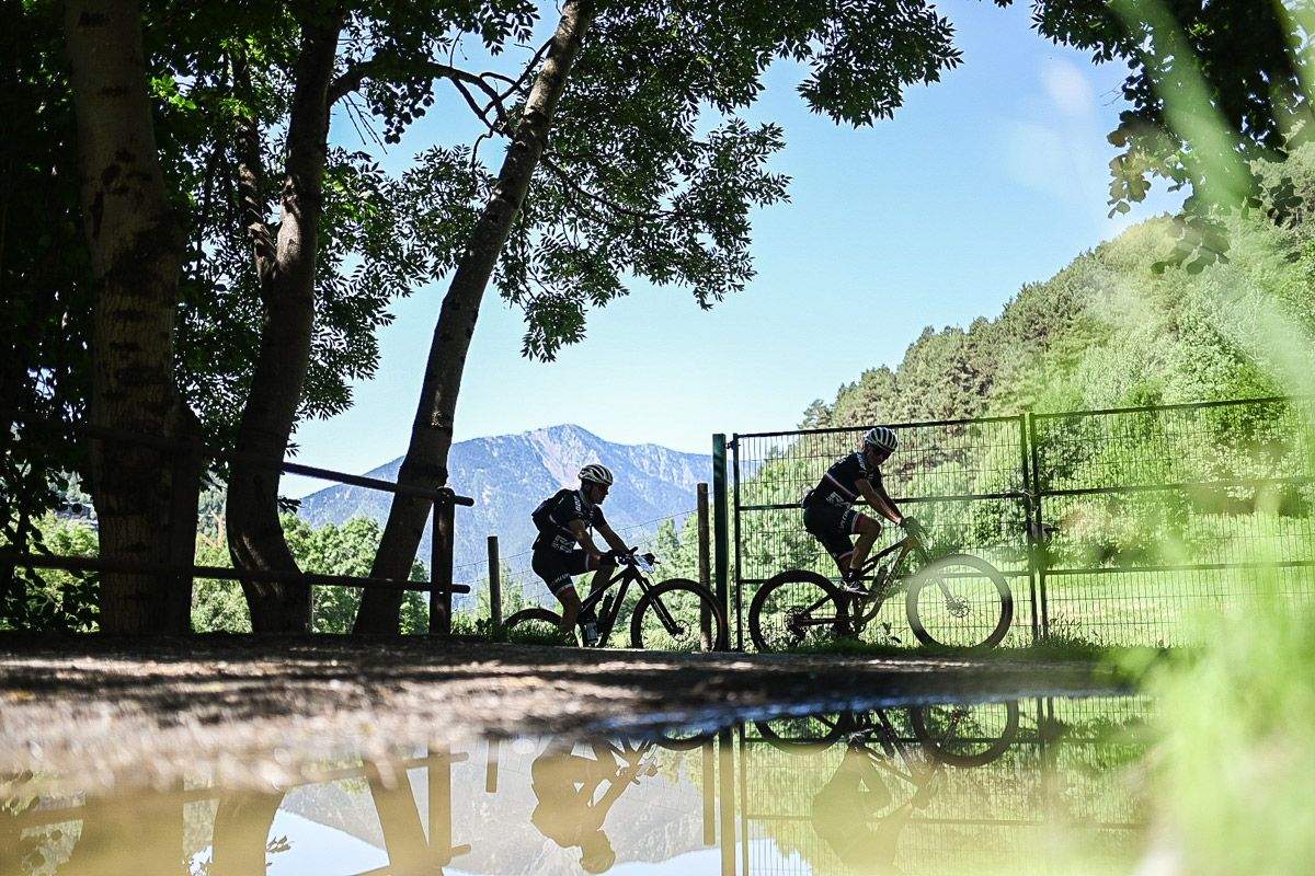 El Speed Company Racing y Buff Megamo Women Set marcan el ritmo en Andorra (13)