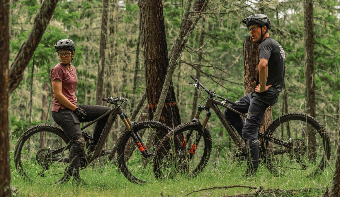 Path Riot y Riot. Ghost presenta su concepto all mountain con y sin asistencia