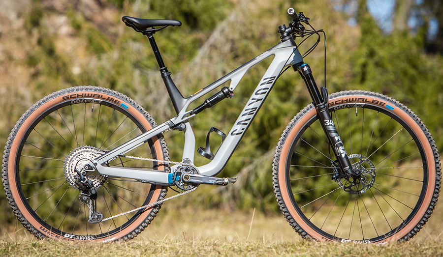 Bicis ruteras desde 2.999€  Canyon Neuron CF8