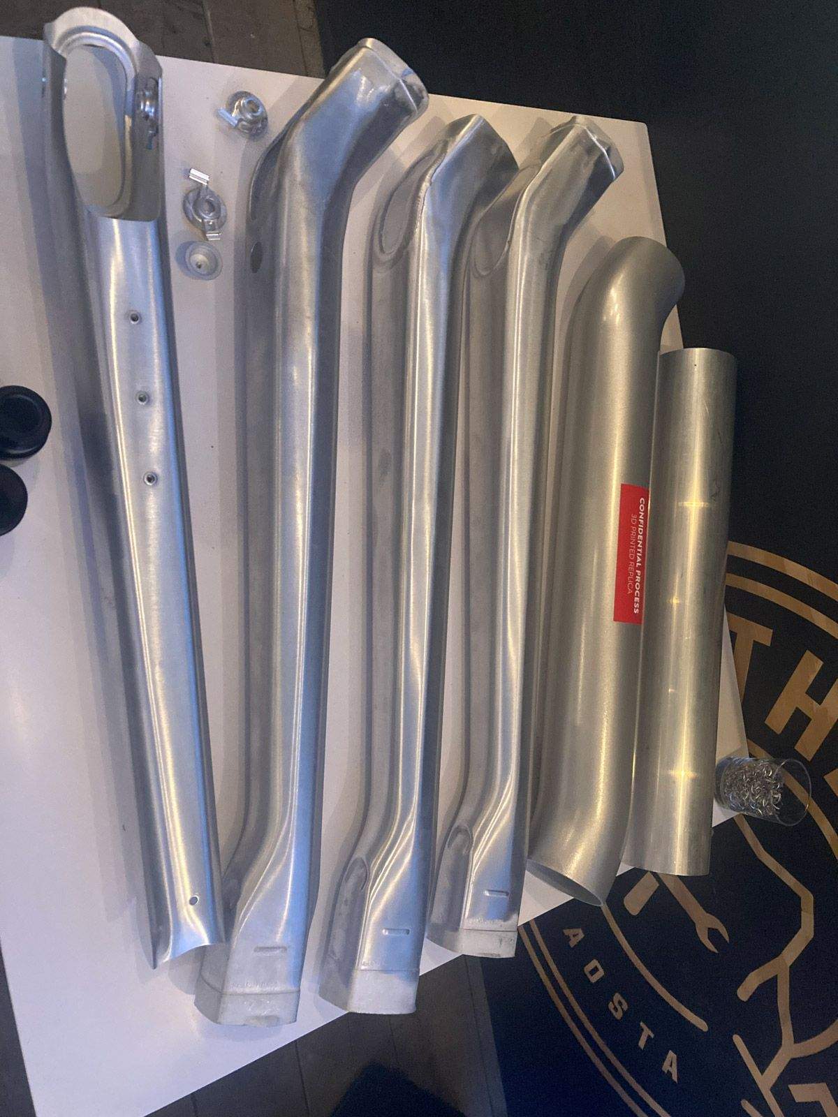 Nueva Scott Genius alloy 1