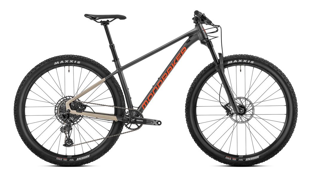 Mondraker presenta su gama 2023 con novedades chrono dc 634ffec980b1b