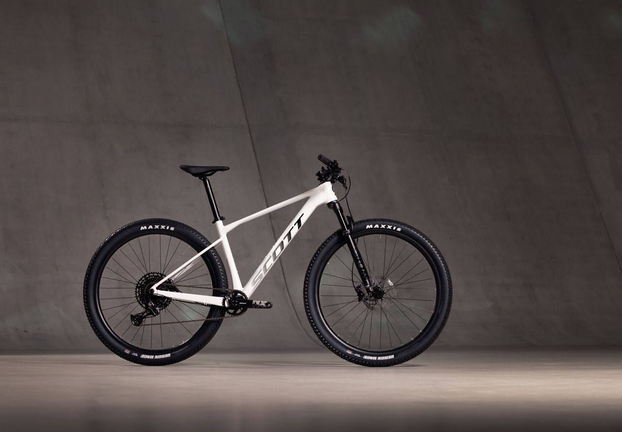 SCOTT Sports 2023 Scale 960