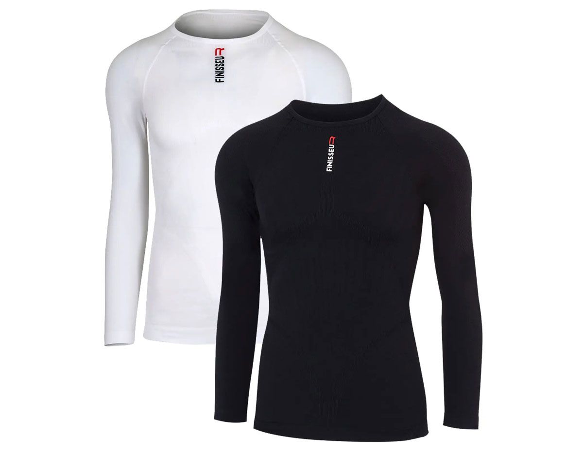 La camiseta Finisseur Thermal es antibacteriana además de conservar tu calor corporal.