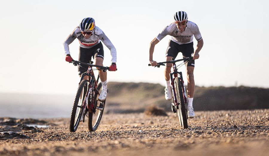 Martin Vidaurre y Victor Koretzky refuerzan el Specialized Factory Racing este 2023