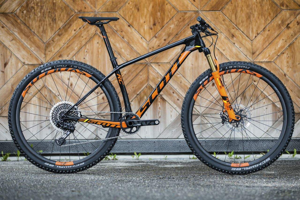 Scale RC 900 SL de 2017, año de la llegada de la tercera generación