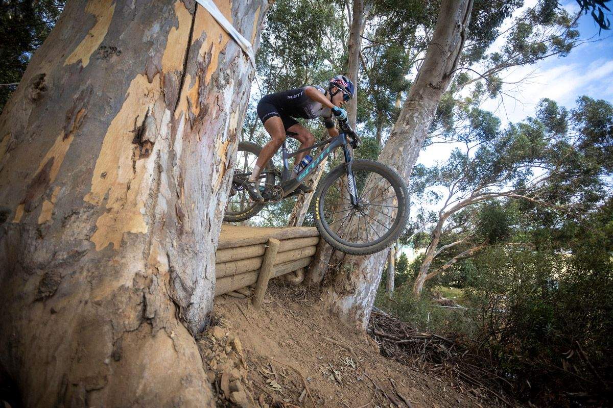 Así son los tres kits de ropa que van a tener en el Scott SRAM (35)