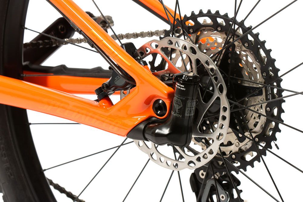 Specialized Epic Brain. 3 años de revisiones gratis 3