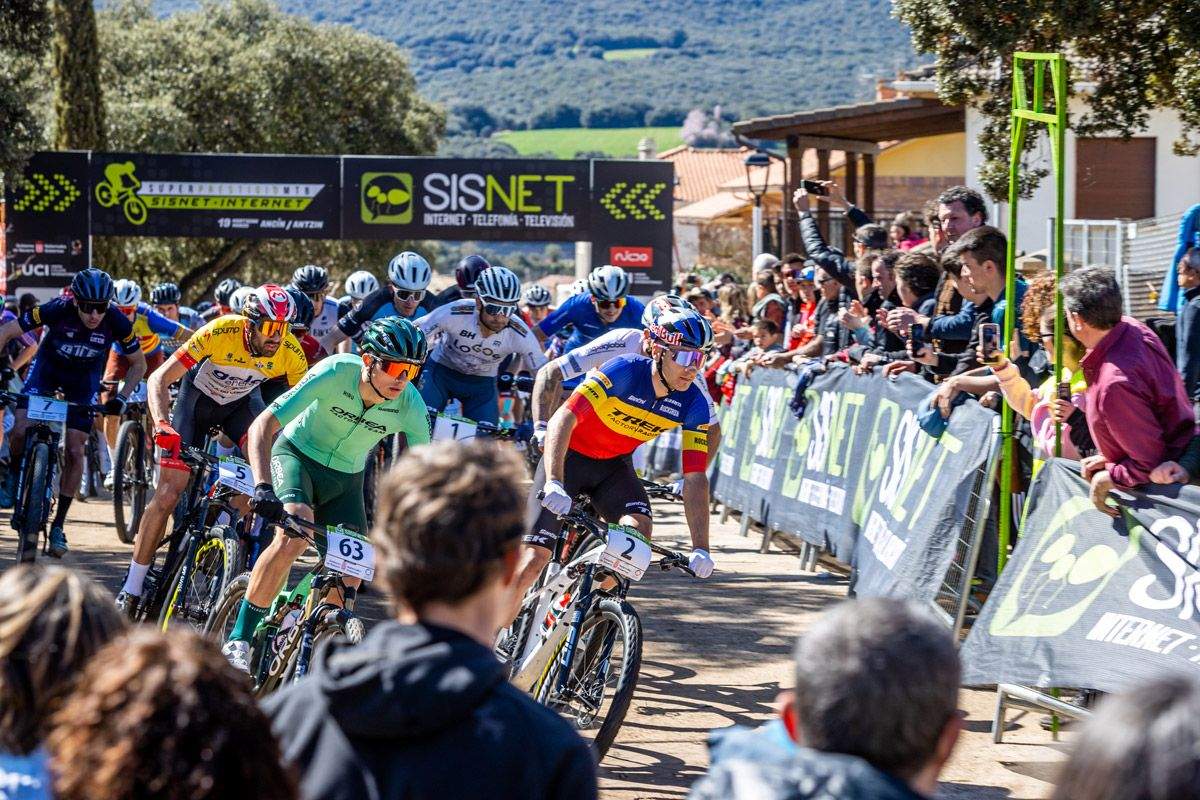 David Campos bate a Vlad Dascalu en el Superprestigio (7)