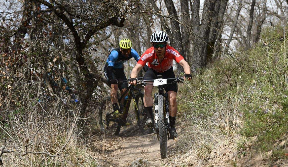 Gonzalo Sánchez y Nadia Lozano, vencedores en la Ruta de las Torres detalle lider