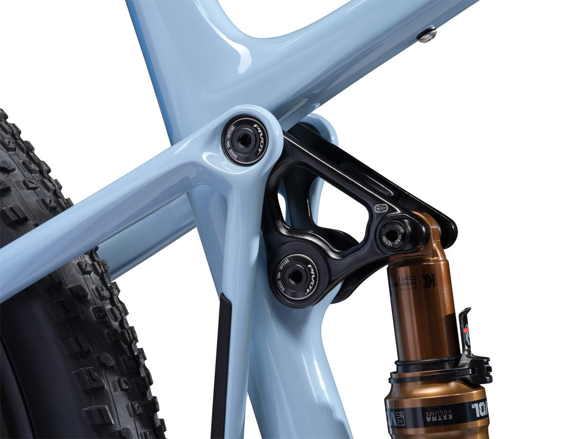 Nueva Pivot Mach 4 SL. Más XC y con cambio de recorrido Travel Adj Flip Chip