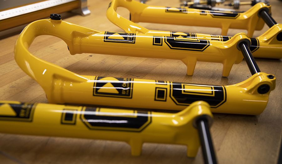 Ohlins (8) Ohlins (8)