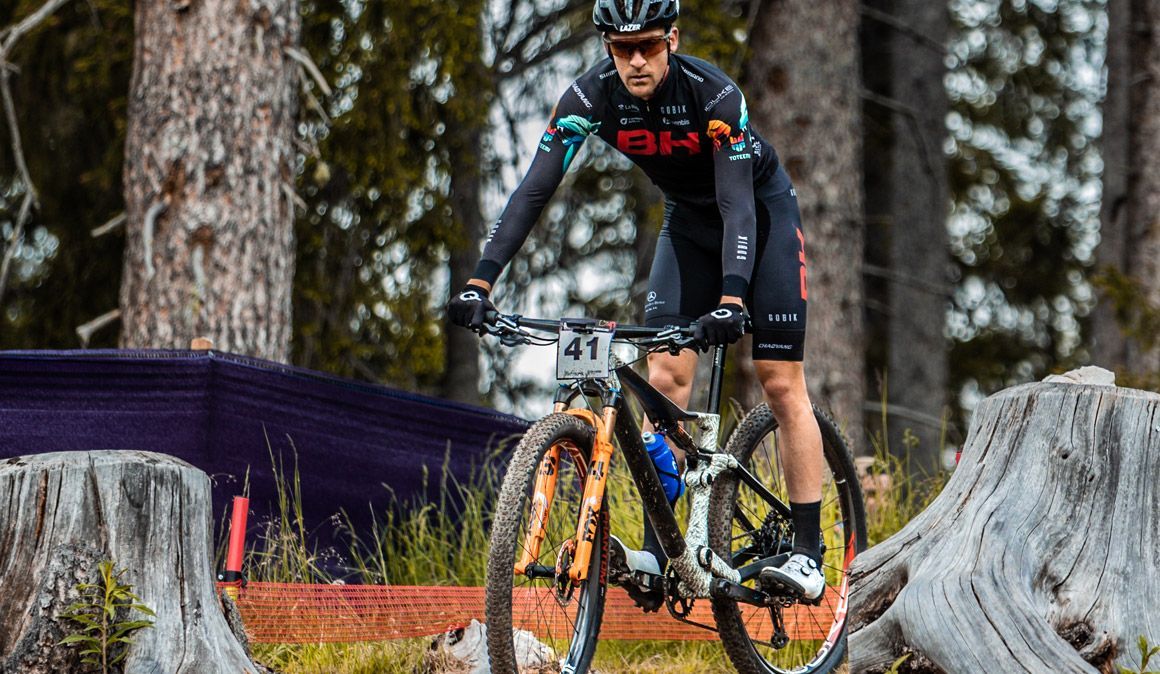 pablo rodriguez en enttenos en lenzerheide con la nueva bh lynx pablo rodriguez en enttenos en lenzerheide con la nueva bh lynx