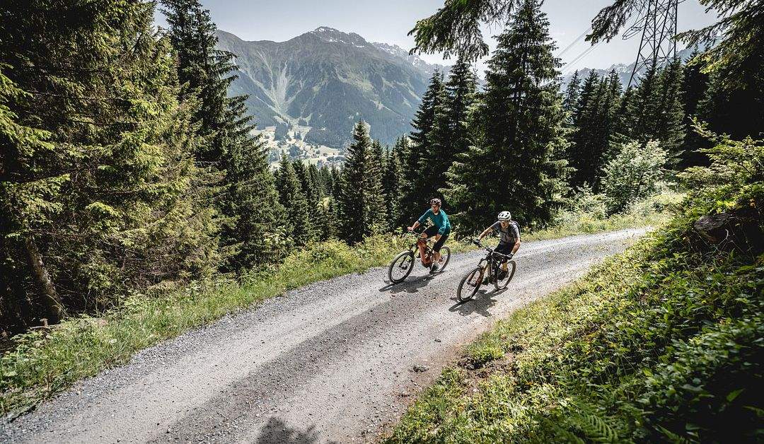 Nuevo récord mundial de eBike en Davos Klosters