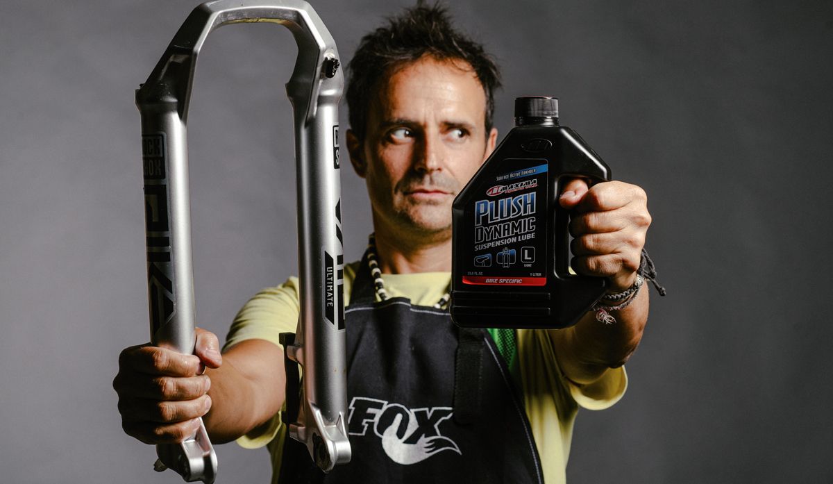 Limpieza y lubricación RockShox cada 50 horas Limpieza y lubricación RockShox cada 50 horas