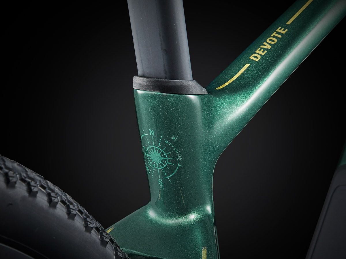 MY24 Devote Advanced 2 Color A Kelp Forest D5 B