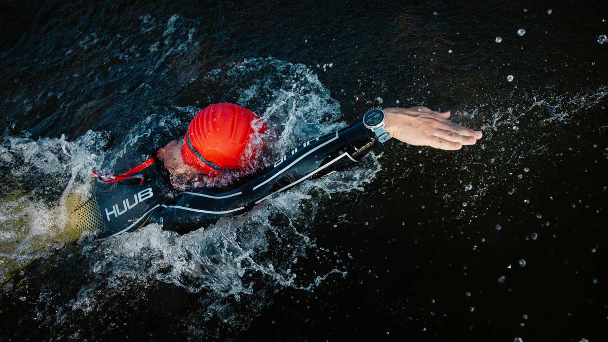 1 Vantage V3 Swimming 1