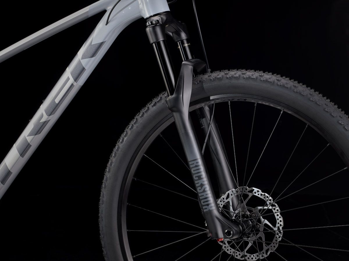 Nueva Trek Procaliber aluminio. Desde 1.299 € detalle horquilla