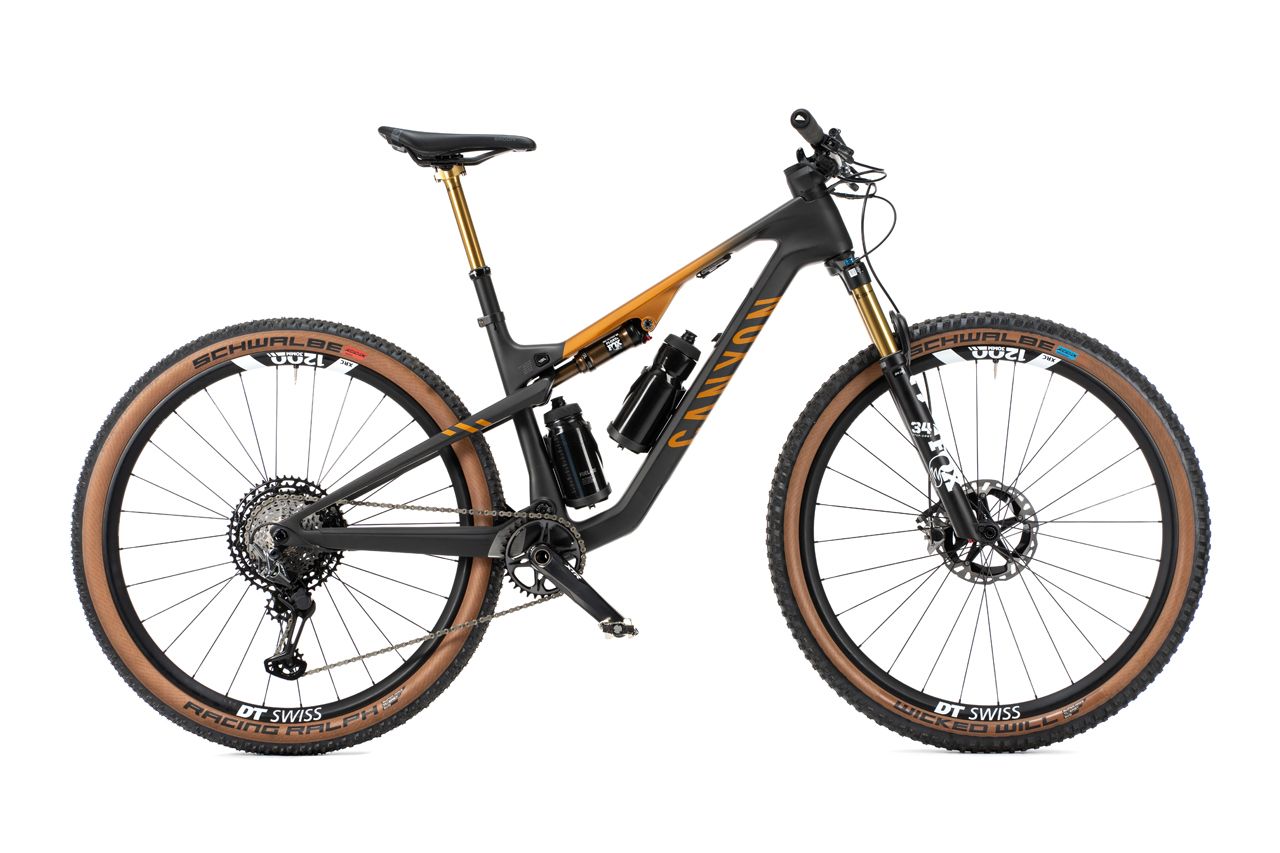 Estudio Canton Lux Trail (1)