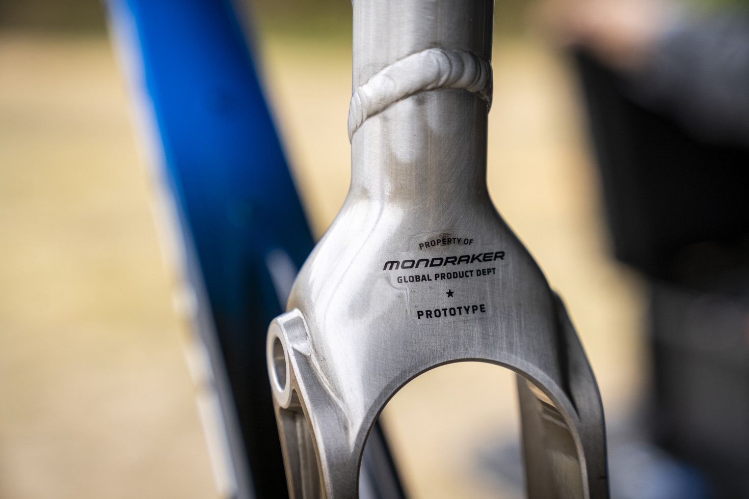 Mondraker Factory Racing DH detalle 