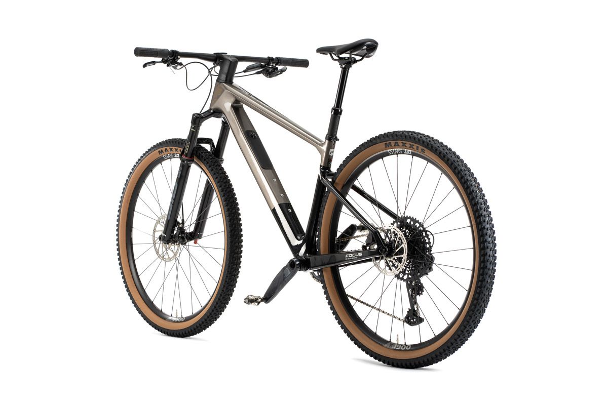 Estudio Focus Raven (6)