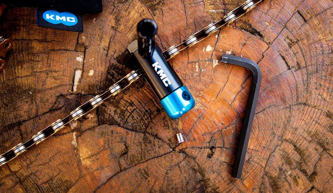 Probamos el tronchacadenas KMC Mini Chain Tool