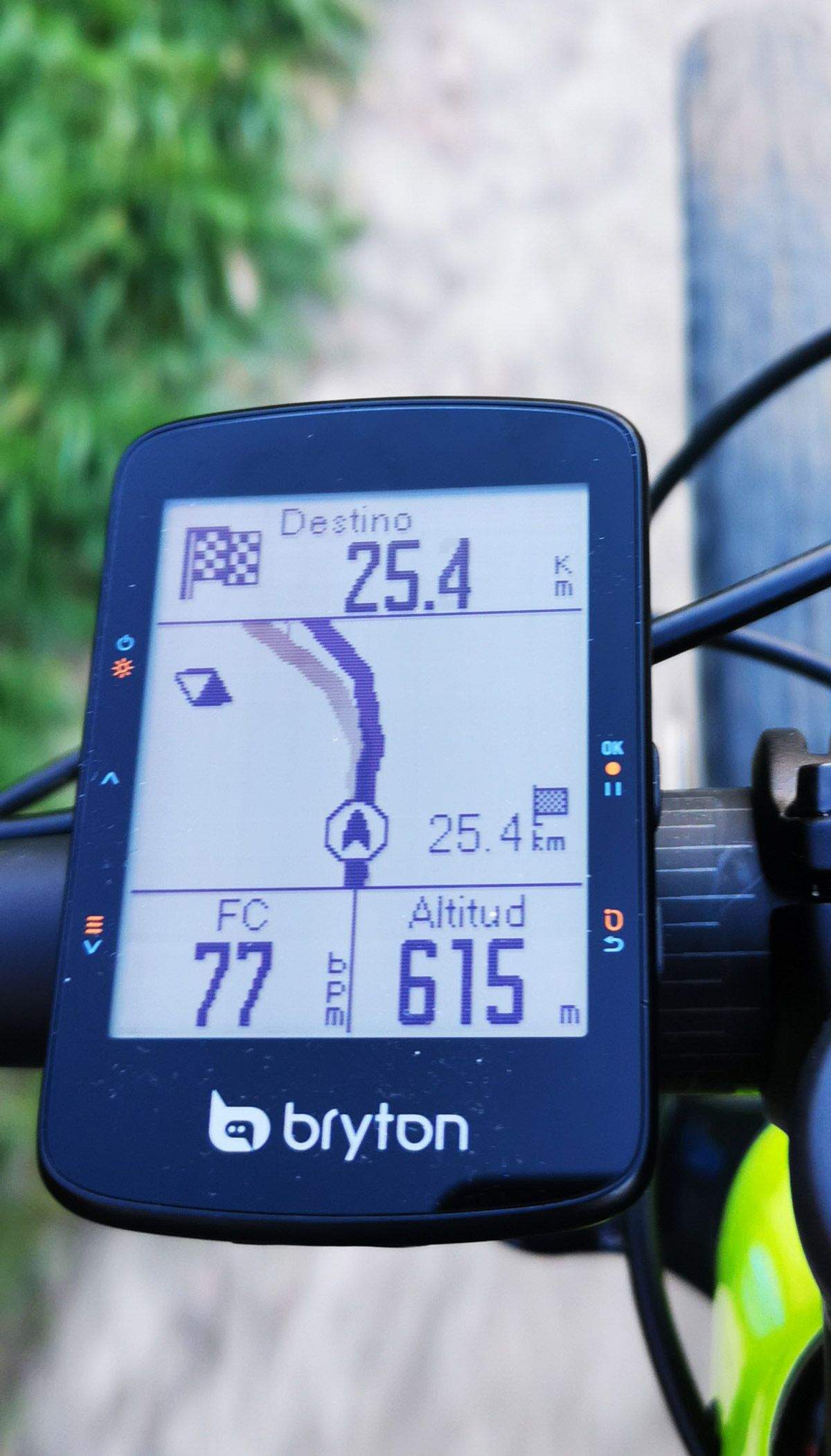 Nuevo Bryton Rider 460. Toma de contacto detelle 5