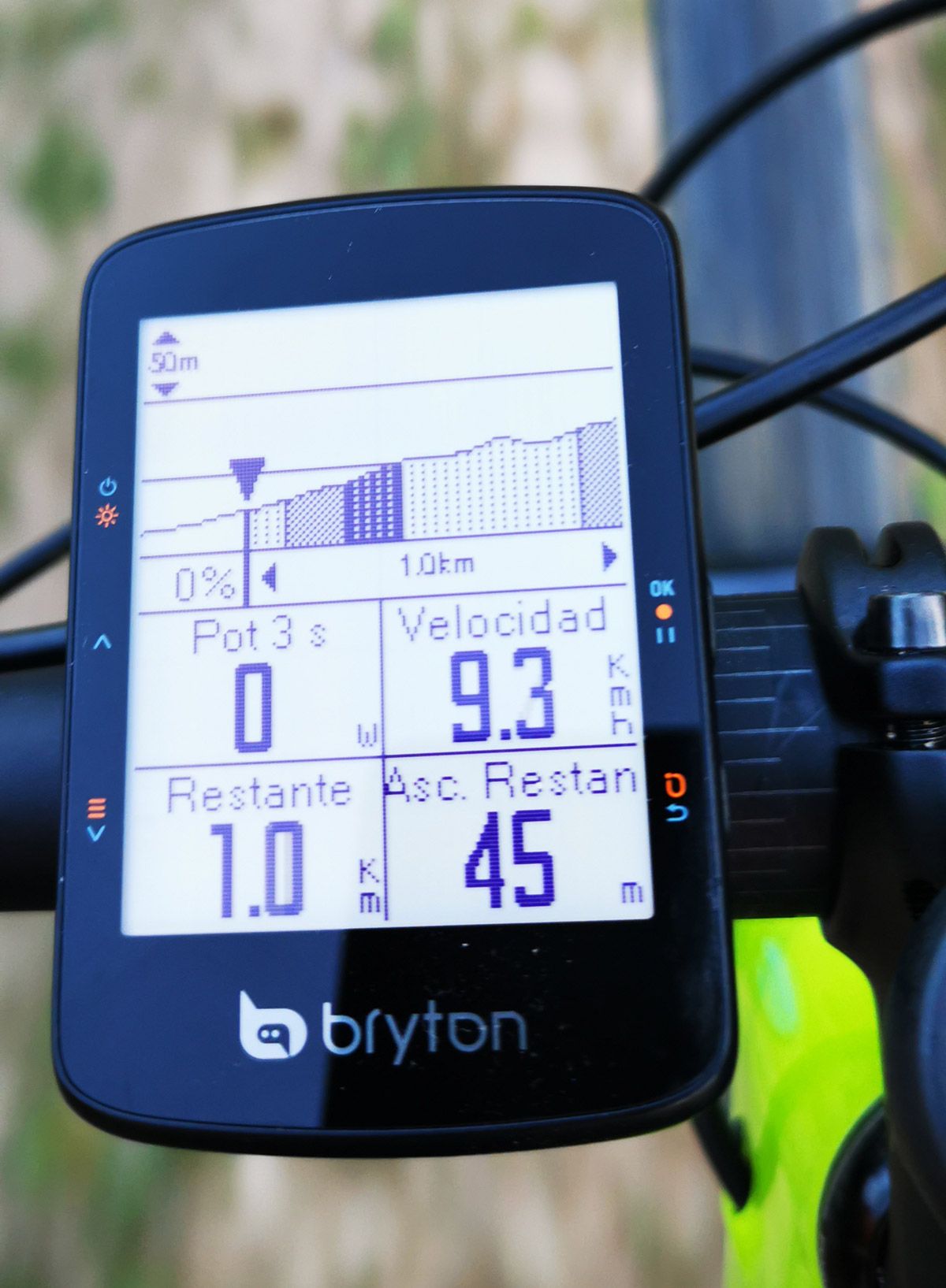 Nuevo Bryton Rider 460. Toma de contacto detelle 2