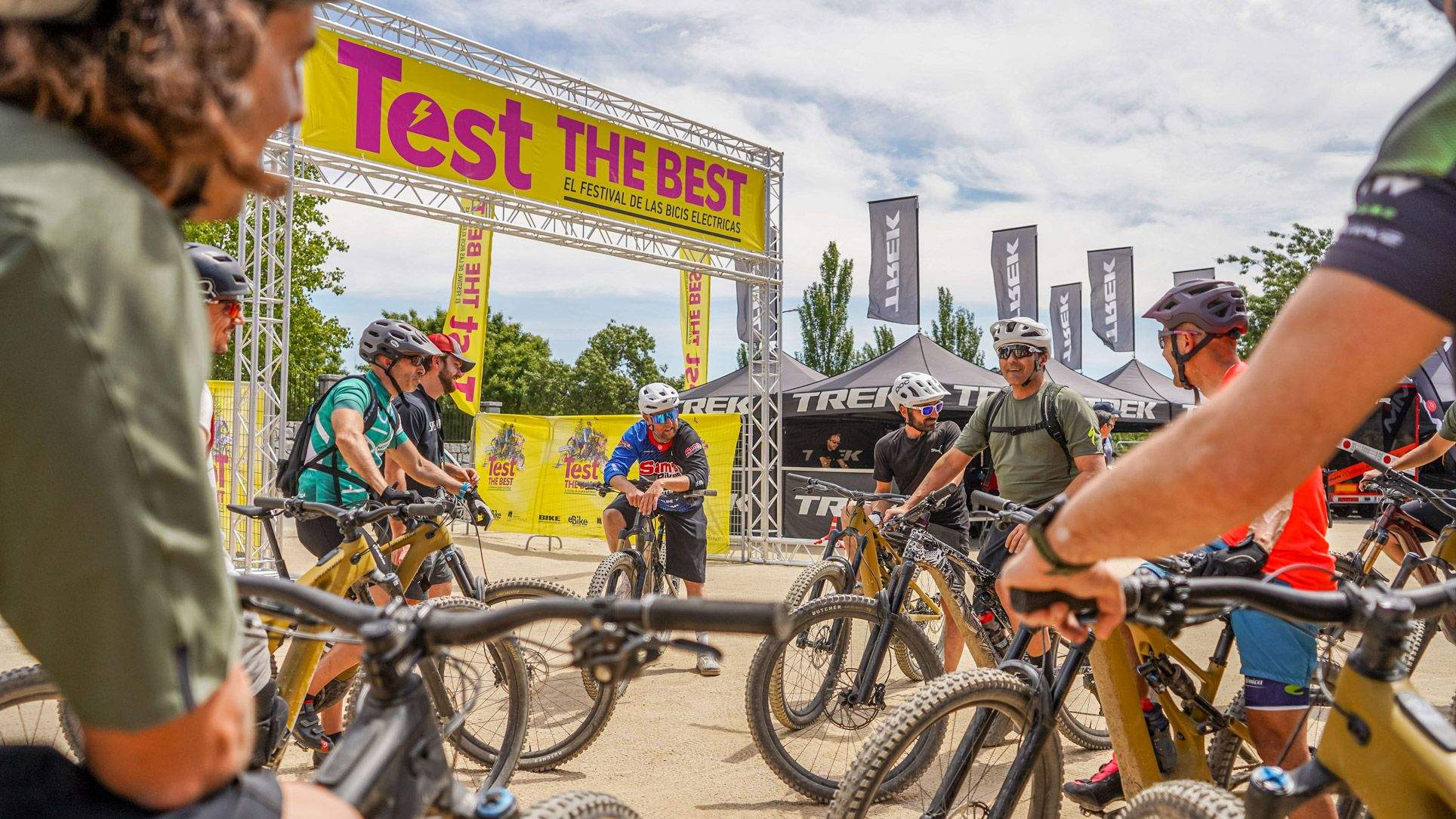 TEST THE BEST, lleno absoluto