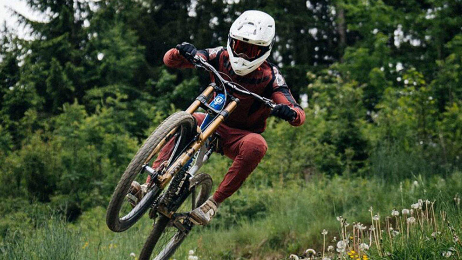 Ronnan Dunne con Alpinestars Ronnan Dunne con Alpinestars