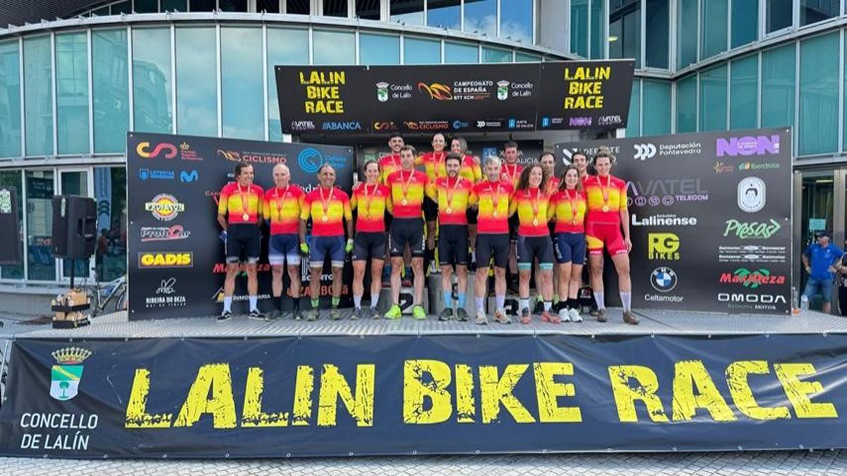Kortekaas y Sánchez se llevan los títulos en los nacionales XCM detalle podio campeones