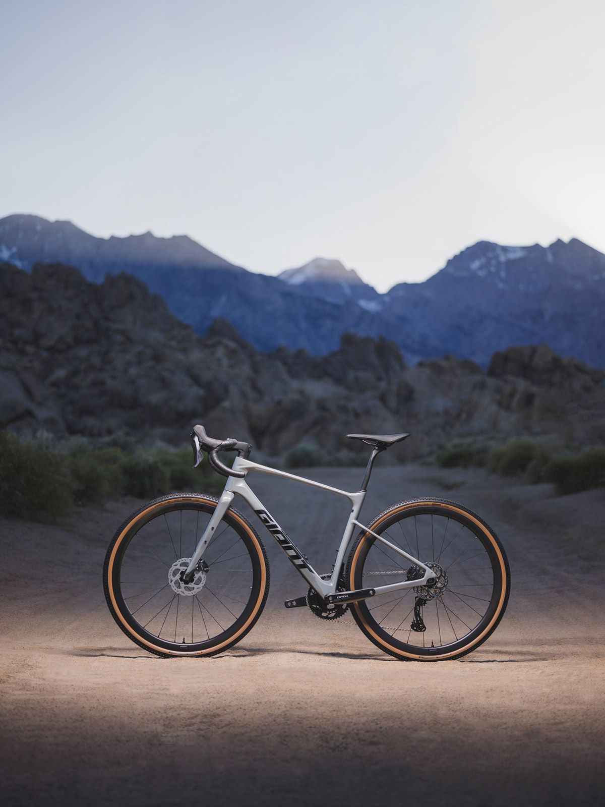 Giant Revolt Advanced 0 6