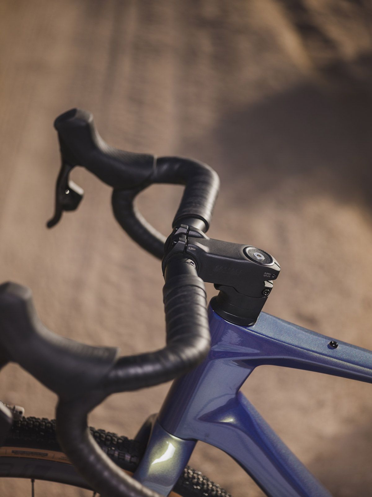 Giant Revolt Advanced Pro 0 62