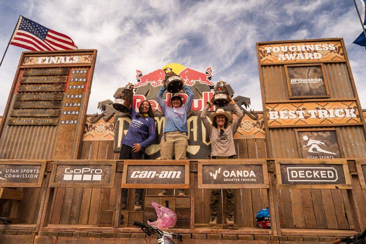 Robin Goomes se lleva la primera edición de Red Bull Rampage femenino (9)