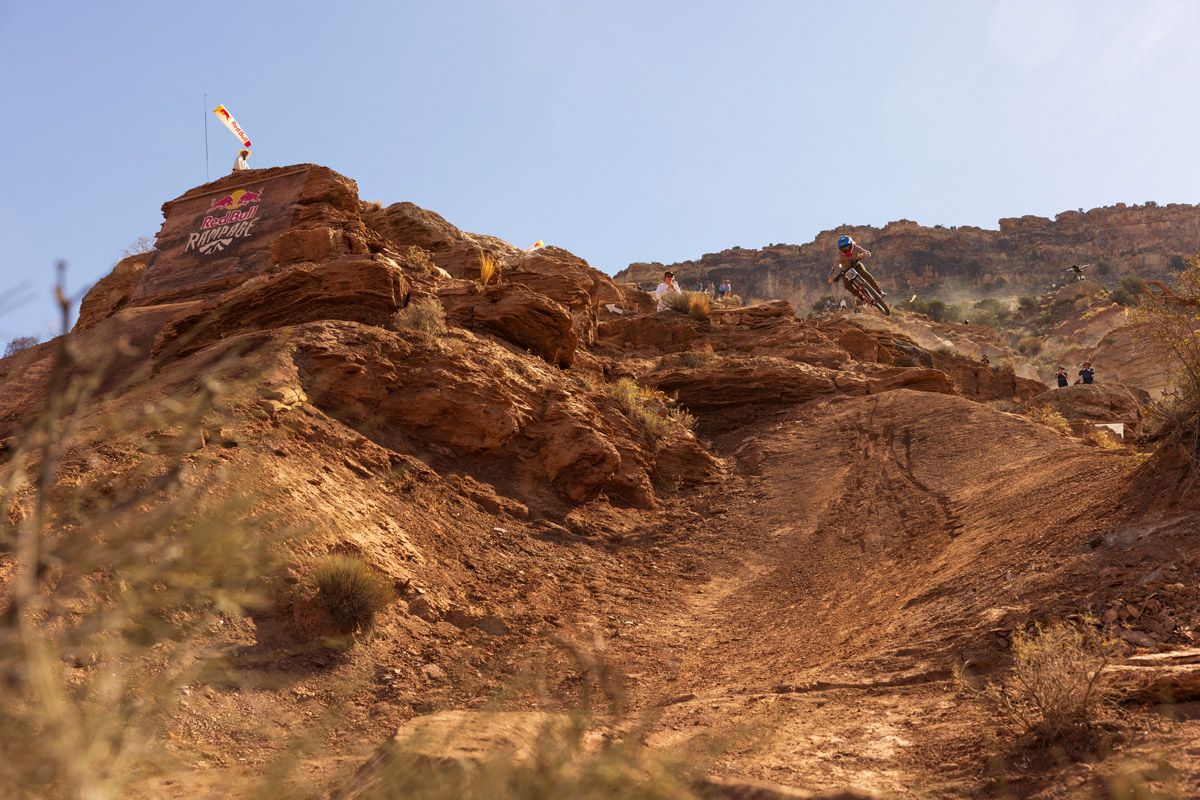 Robin Goomes se lleva la primera edición de Red Bull Rampage femenino (10)