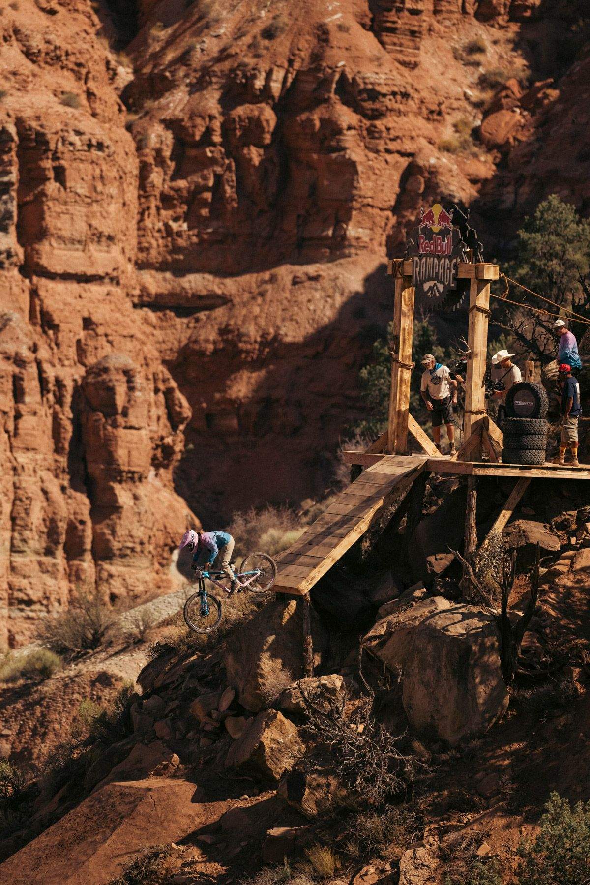 Robin Goomes se lleva la primera edición de Red Bull Rampage femenino (17)
