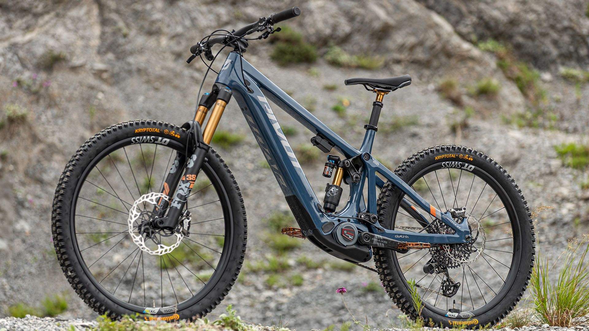 Pivot Shuttle LT 