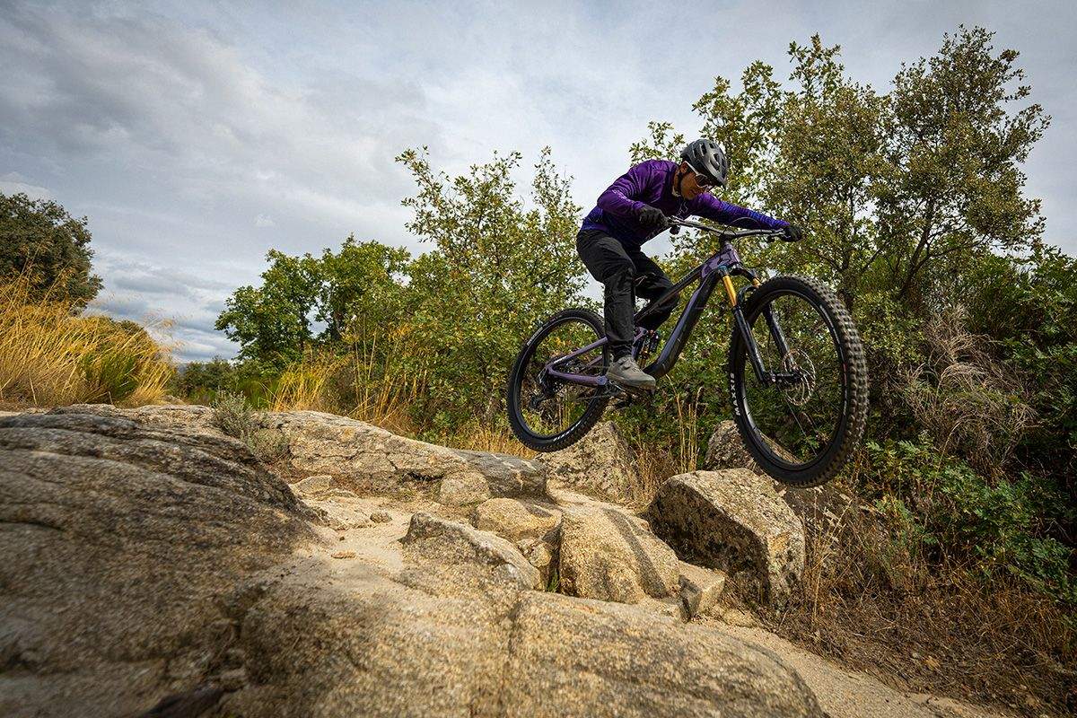 Accion Giant Trance 10