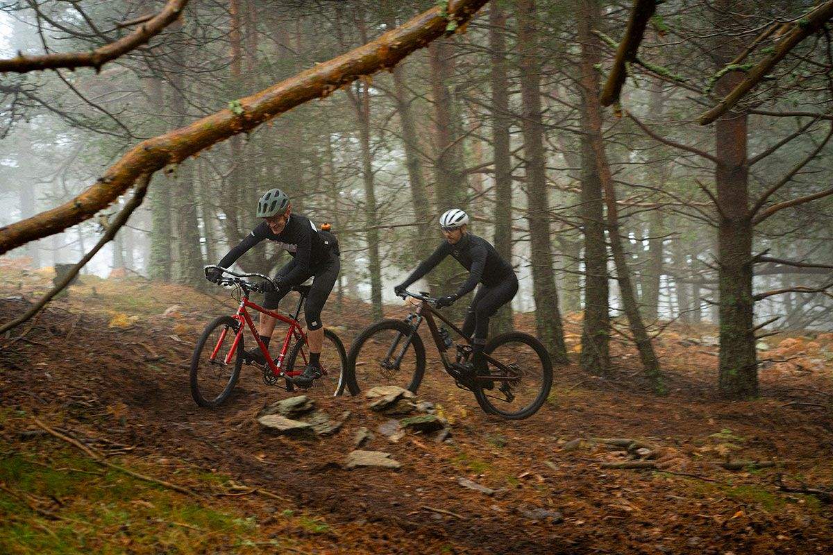 Accion versus Trek (8) Accion versus Trek (8)