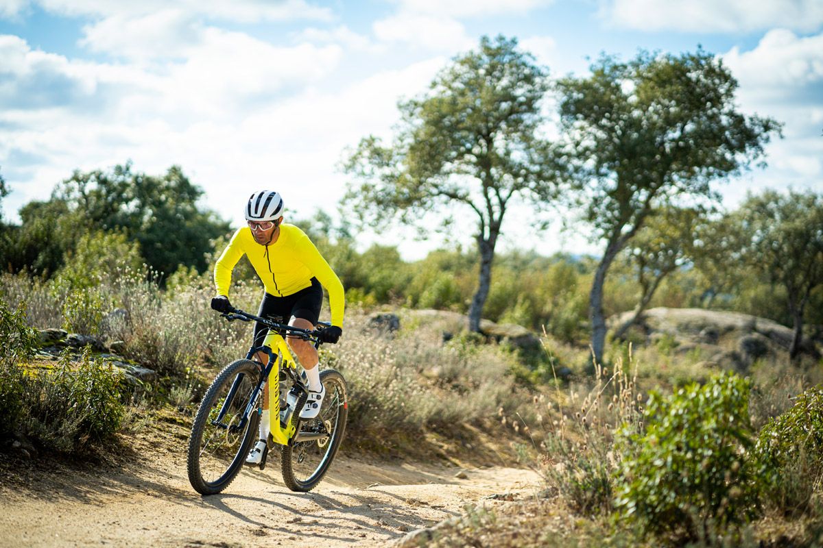 Accion Canyon Lux World Cup CFR 04