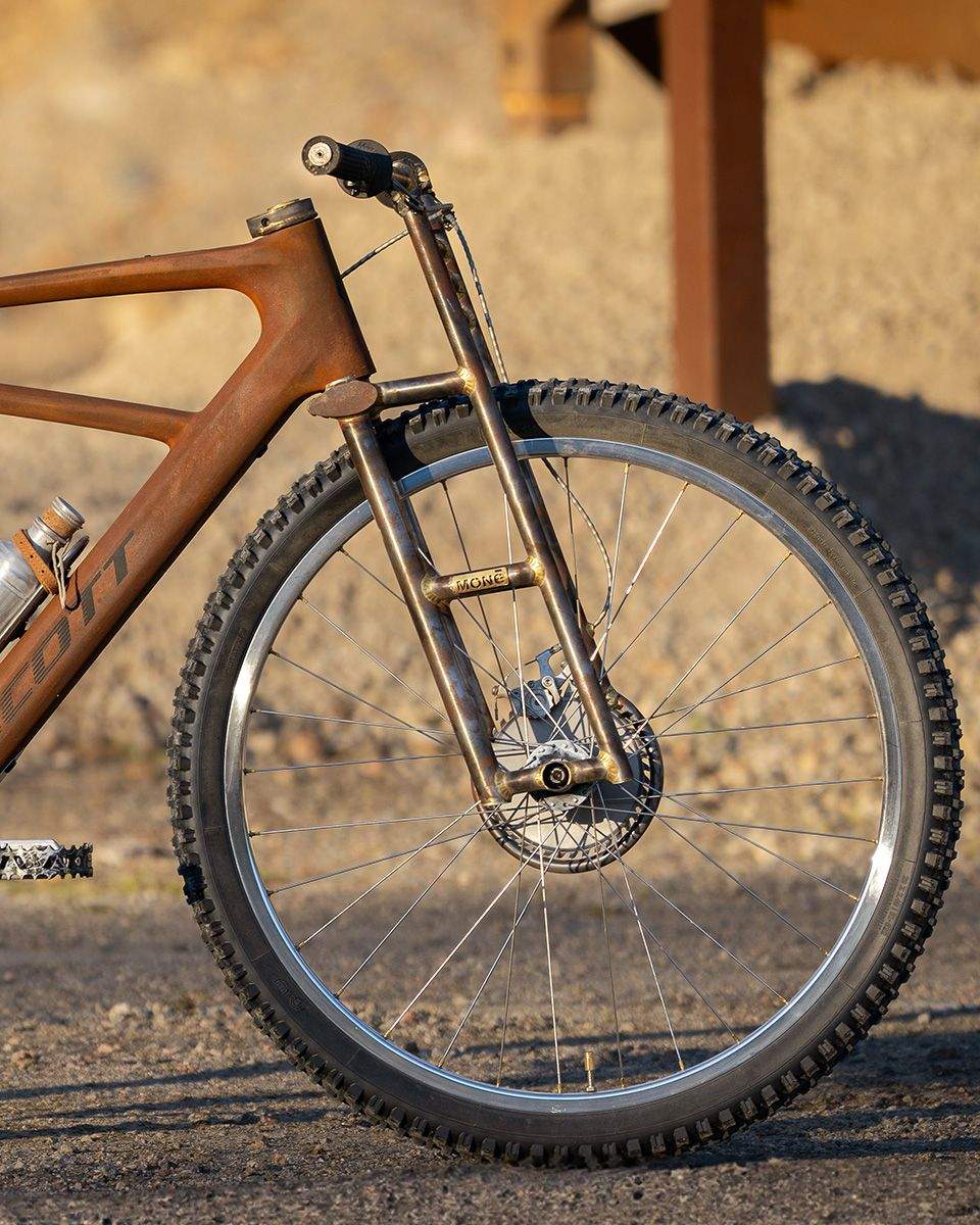 DANGERHOLM SOLACE WASTELAND SCOTT BIKE PHOTO BY GUSTAV GULLHOLM  (3)