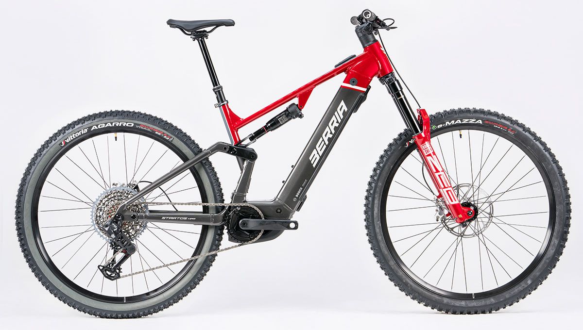 Berria STRATOS HPR S1000 C2 1FRONTAL (1) Berria STRATOS HPR S1000 C2 1FRONTAL (1)