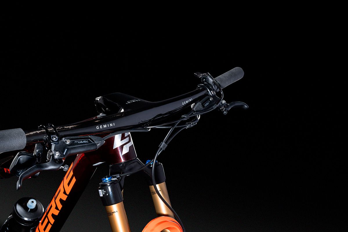 Bicicleta Lapierre XR 2025 - Lapierre Racing Unity 