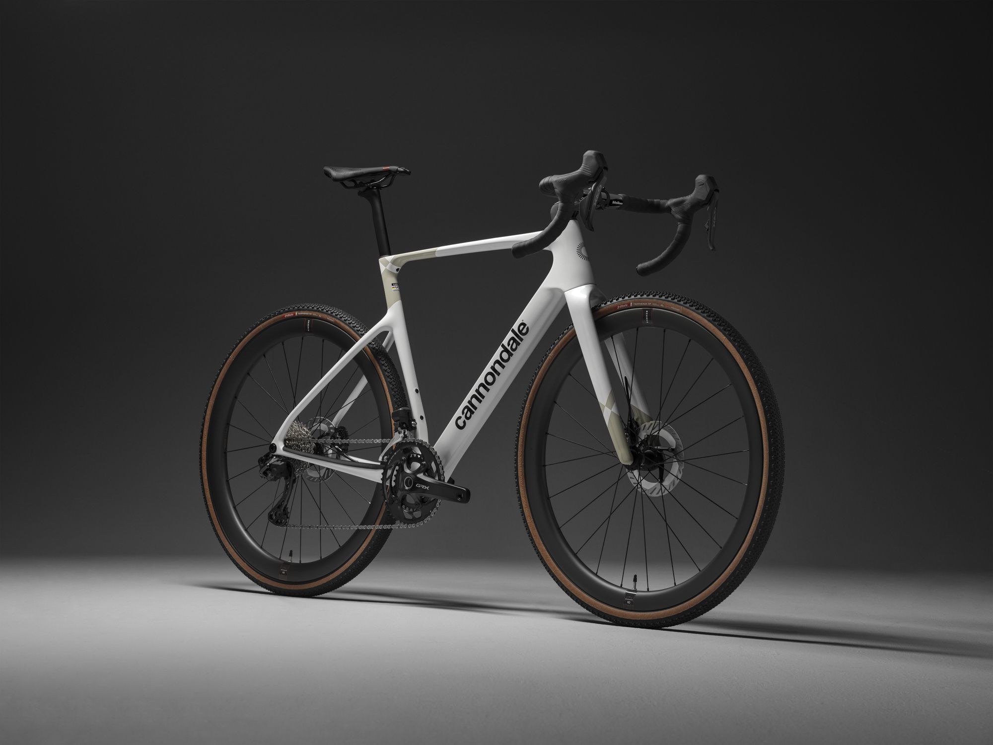 CANNONDALE SUPERX 25 SuperX 2 Beauty 0009 lowres