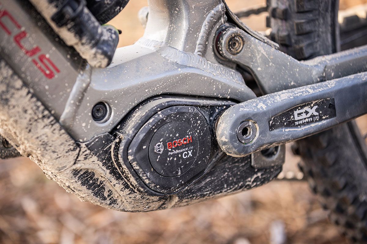 FOCUS MY25 SAM2 6 0 Finale Ligure Press Ride Camp1