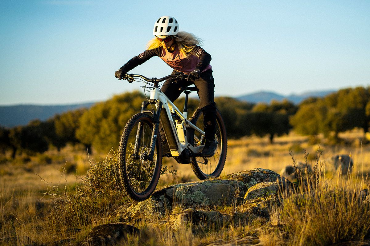 Accion Trek Powerfly 09