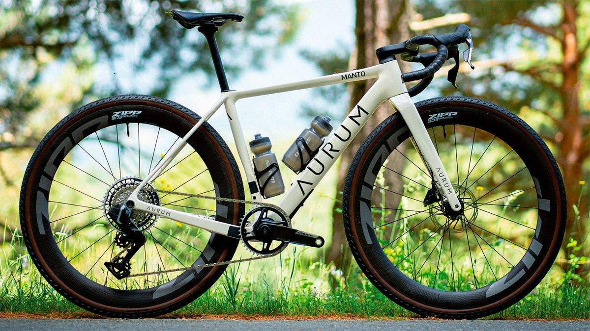 TEST. Aurum Manto. Oro en los caminos